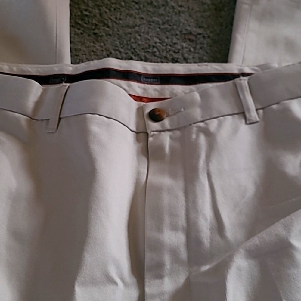 Mens size 38x29 Haggar khaki dress pants